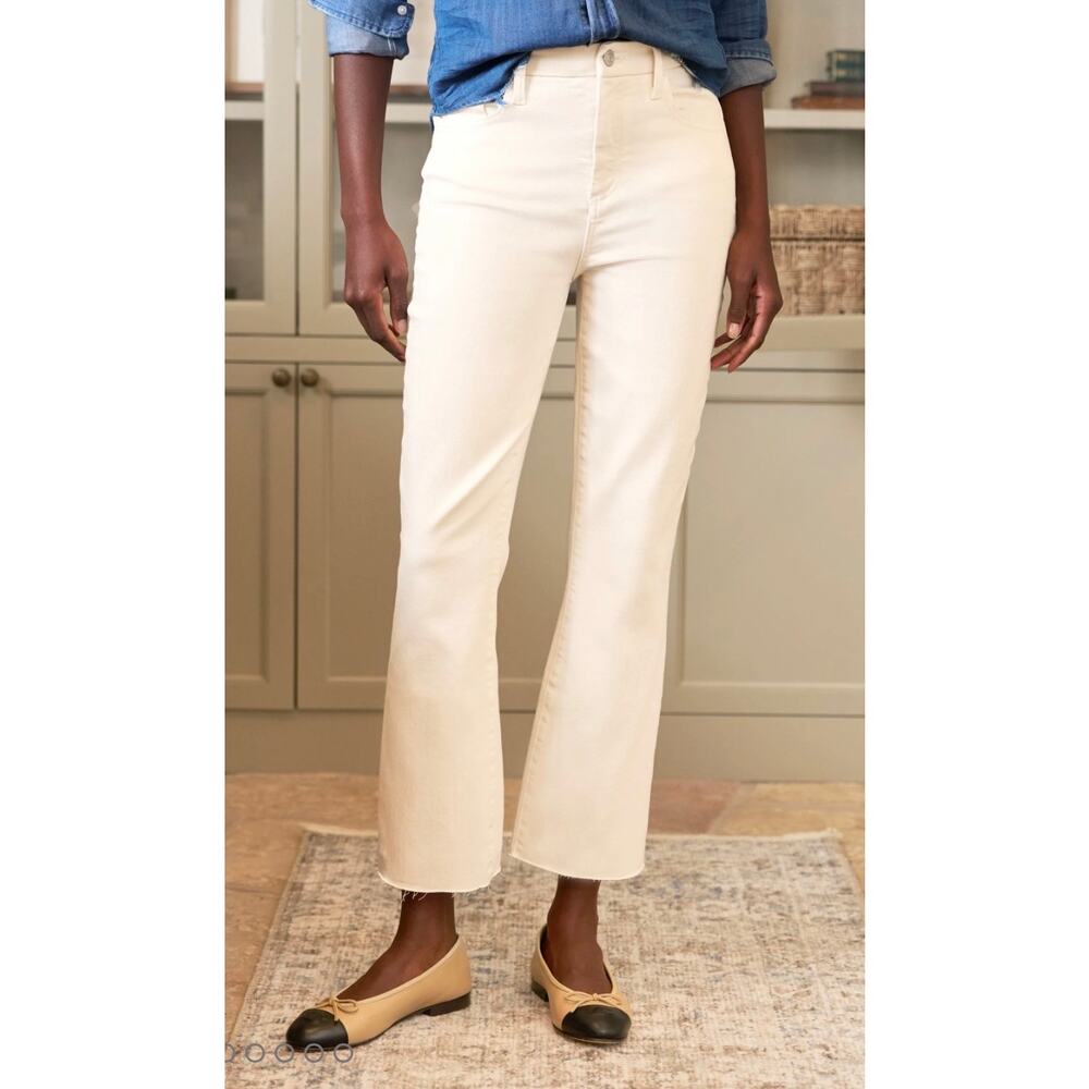 Frank & Eileen Killian Crop Flare Jean Raw Hem in White Denim, Size 29 NWOT
